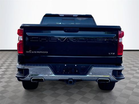 Used 2019 Chevrolet Silverado 1500 LTZ image 7