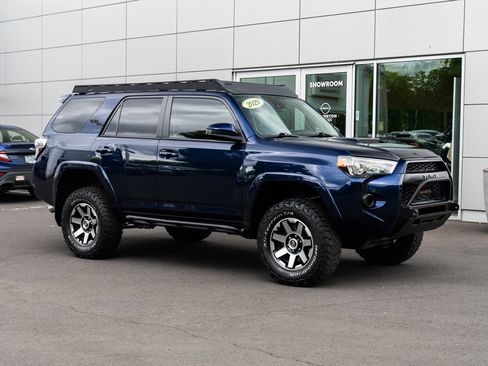 Used 2020 Toyota 4Runner TRD Off-Road AWD/4WD image 1
