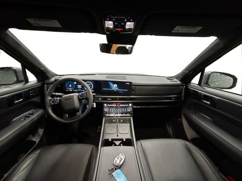 Used 2026 Hyundai Santa Fe Calligraphy image 17