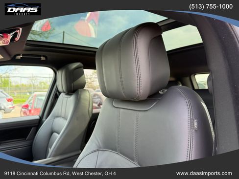 Used 2019 Land Rover Range Rover Supercharged AWD/4WD image 11