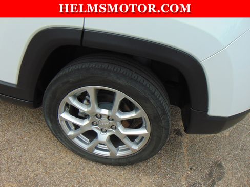 Certified 2023 Jeep Compass Latitude image 15
