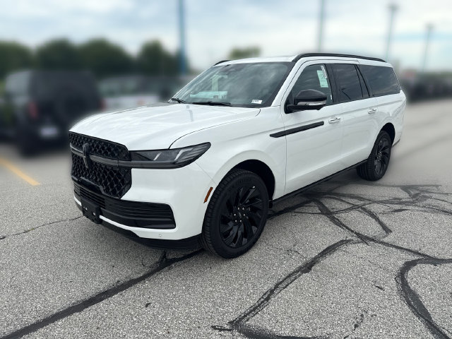New 2027 Lincoln Navigator L Reserve w/ Jet Appearance Package AWD/4WD image 10