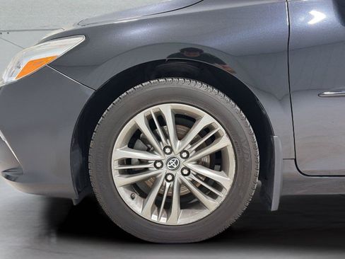 Used 2016 Toyota Camry SE w/ Protection Package (Q2) FWD image 20