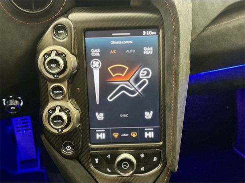 Used 2018 McLaren 720S image 16