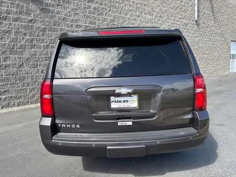 Used 2017 Chevrolet Tahoe LT w/ Luxury Package AWD/4WD image 5