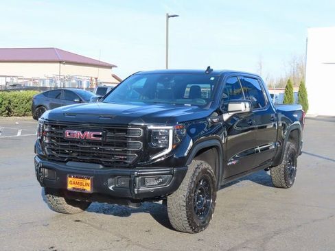 Used 2024 GMC Sierra 1500 AT4X w/ AT4X AEV Edition image 3