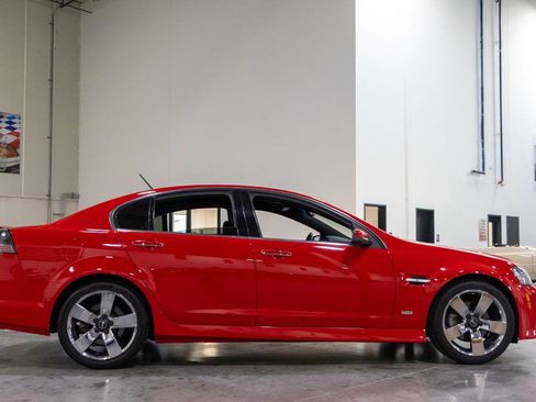 Used 2009 Pontiac G8 GT w/ Premium Package image 8