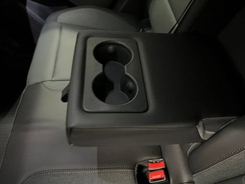 New 2027 GMC Terrain AT4 w/ LPO, Floor Liner Package AWD/4WD image 34