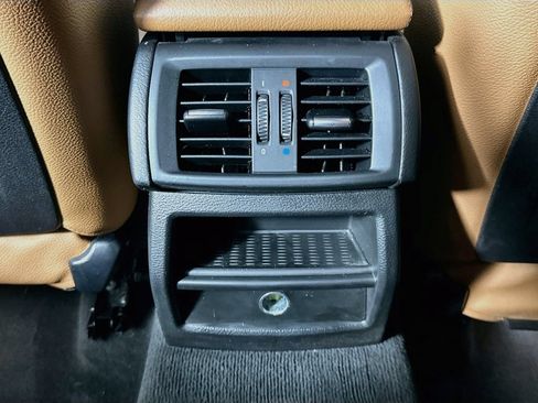 Used 2016 BMW X3 sDrive28i RWD image 25
