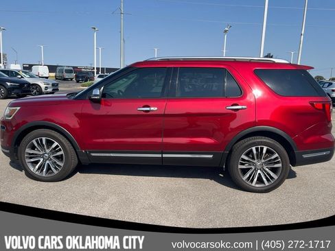 Used 2019 Ford Explorer Platinum AWD/4WD image 9