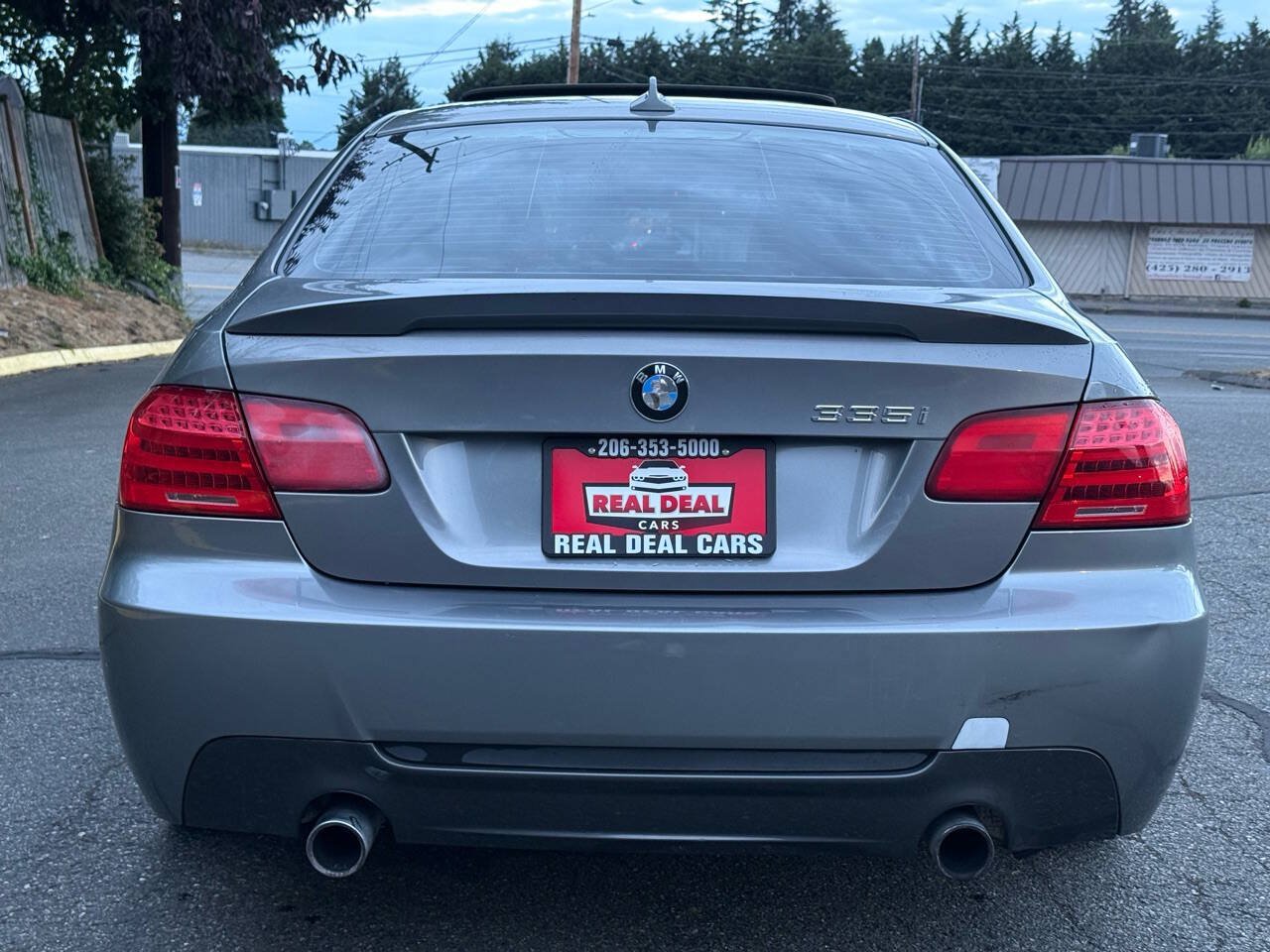 Used 2012 BMW 335i Coupe w/ M Sport Pkg RWD image 5