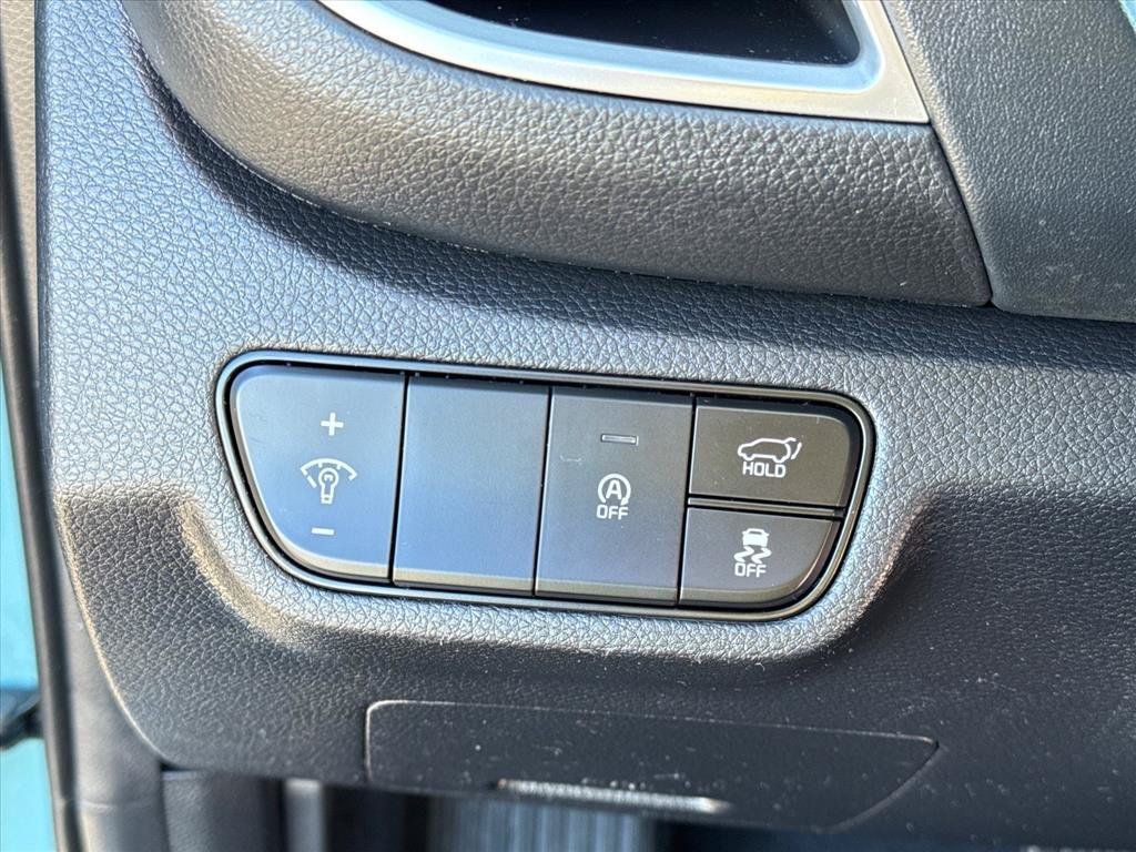 Certified 2025 Kia Seltos EX w/ EX Sunroof Package AWD/4WD image 22