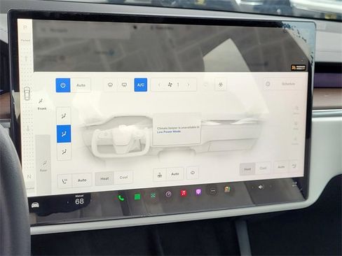 Used 2023 Tesla Model S image 11