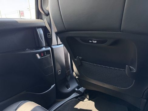 New 2026 Chrysler Pacifica Select image 22