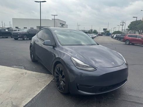 Used 2022 Tesla Model Y Performance AWD/4WD image 5