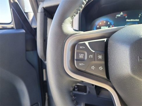 New 2025 Ford Bronco Outer Banks w/ Sasquatch Package image 22