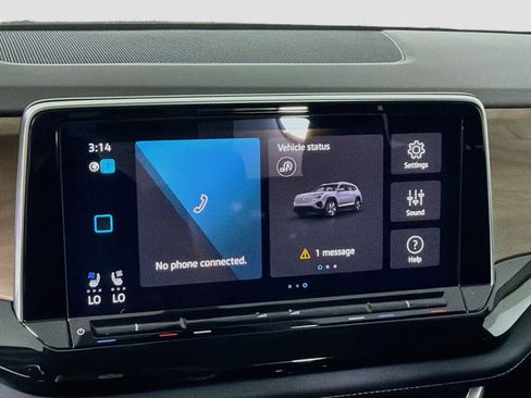 Used 2025 Volkswagen Atlas SE FWD image 19