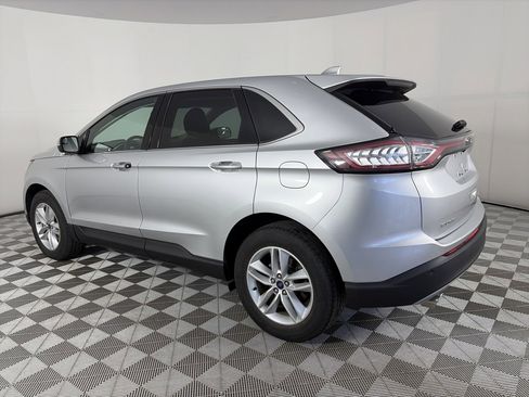 Used 2018 Ford Edge SEL image 5