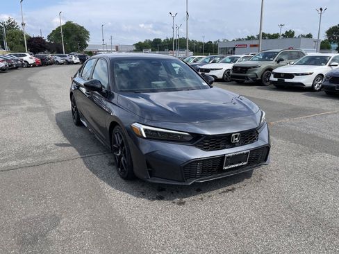 Used 2025 Honda Civic Sport image 1