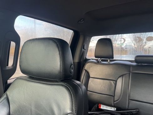 Used 2019 Chevrolet Silverado 1500 Custom Trail Boss w/ Custom Convenience Package image 16