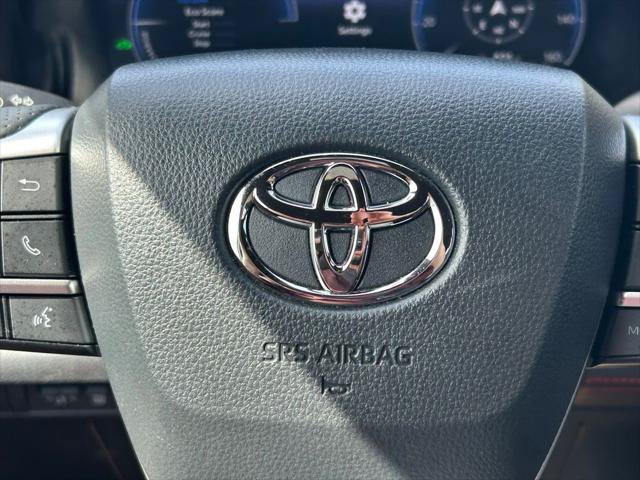 Certified 2025 Toyota Sienna XSE w/ XSE Plus Package FWD image 43
