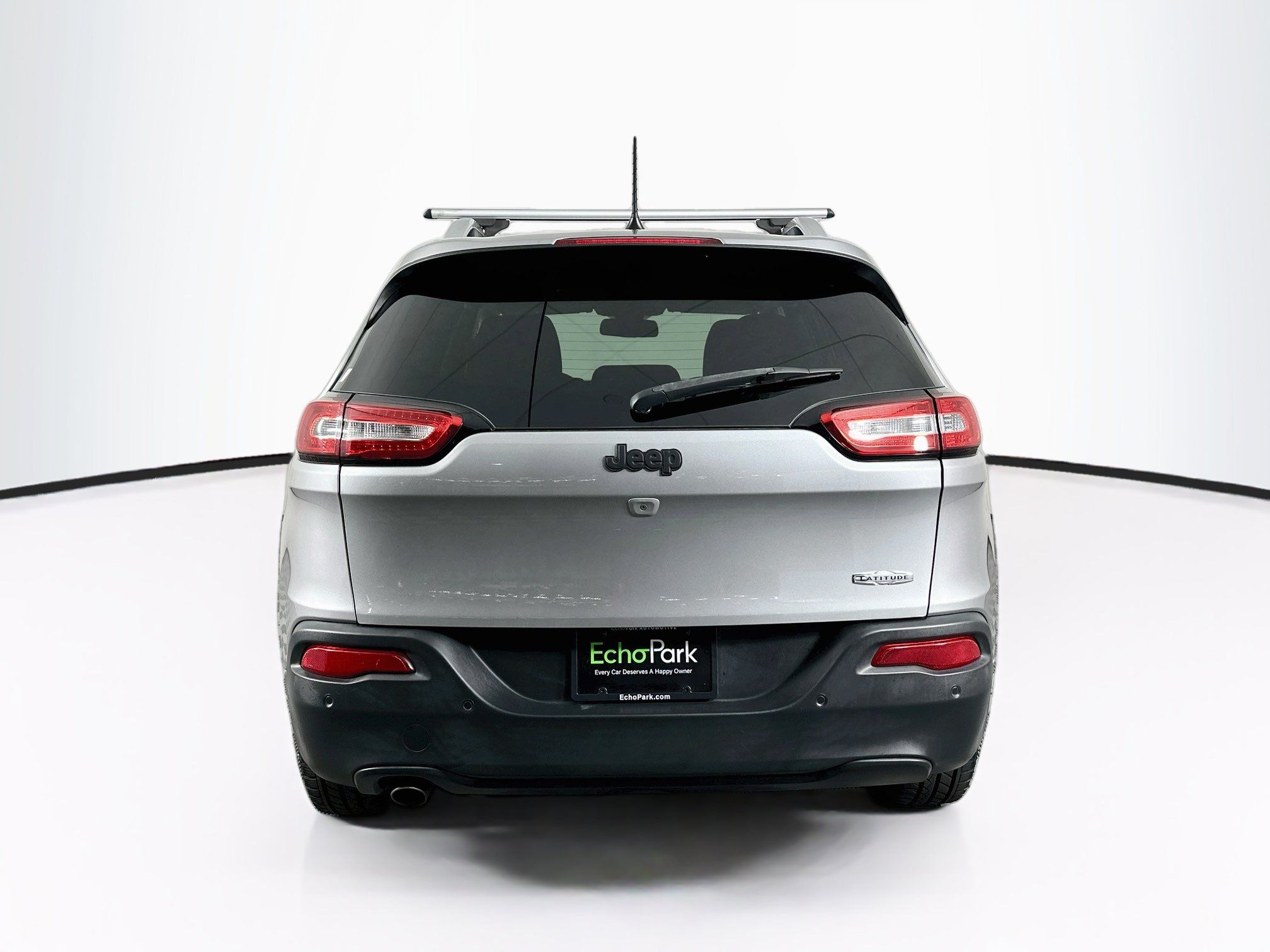 Used 2017 Jeep Cherokee Latitude w/ Safety/Convenience Group FWD image 7