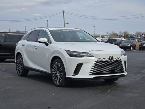 Used 2025 Lexus RX 350 Premium Plus w/ Convenience Package image 3