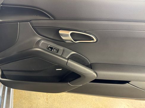 Used 2013 Porsche Boxster RWD image 77