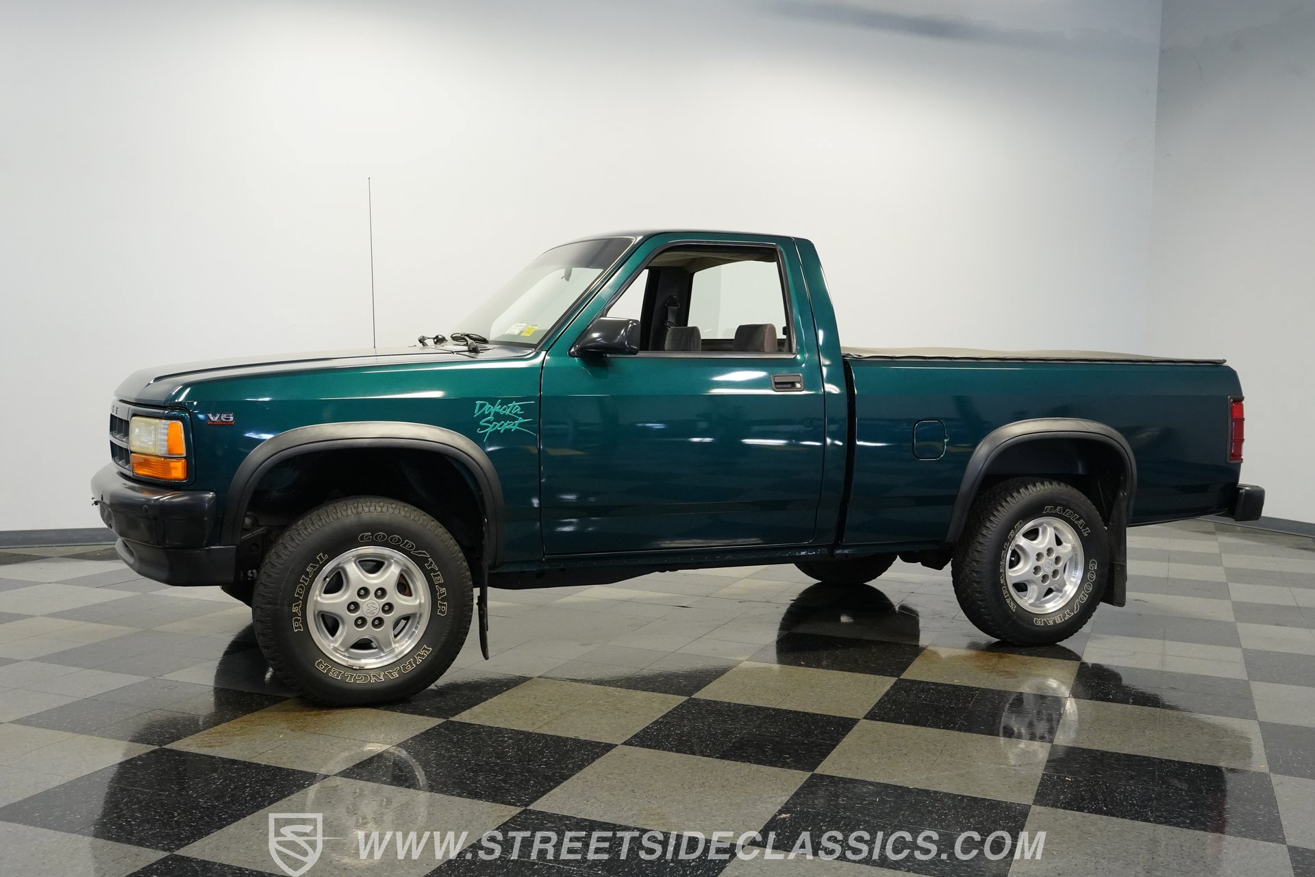 Used 1995 Dodge Dakota Sport AWD/4WD image 7