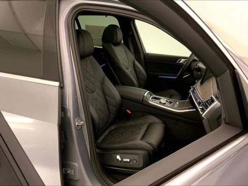 New 2026 BMW X5 xDrive50e w/ Executive Package image 7