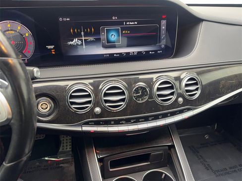 Used 2018 Mercedes-Benz S 450 Sedan image 59