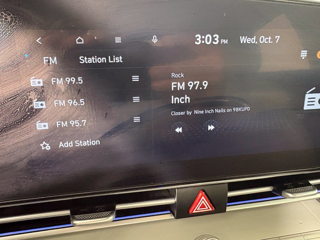 Used 2024 Hyundai Elantra Limited FWD image 27