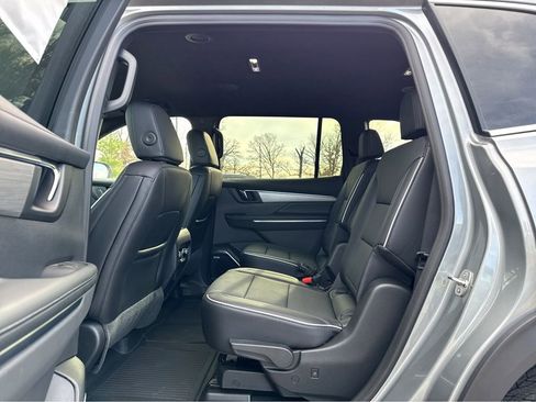 New 2026 Buick Enclave Preferred w/ Power Package FWD image 8