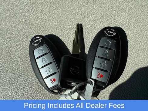 Certified 2024 Nissan Titan SV w/ SV Convenience Package RWD image 25