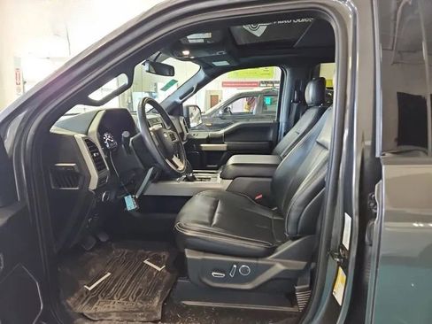 Used 2018 Ford F150 Lariat image 3