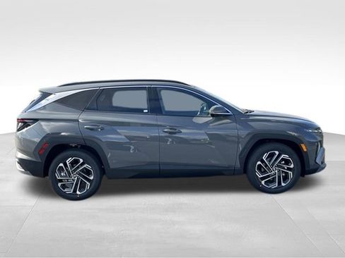 New 2026 Hyundai Tucson Limited FWD image 6