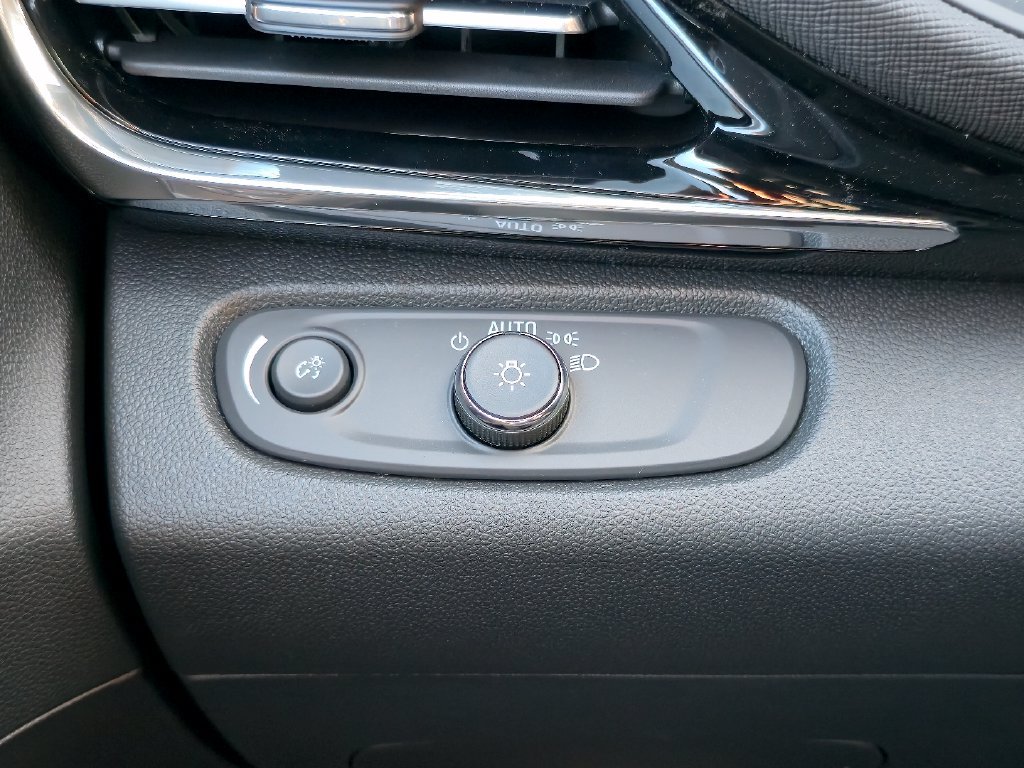 New 2026 Buick Envista Sport Touring w/ Convenience I Package FWD image 19