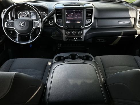 Used 2024 RAM 2500 Big Horn AWD/4WD image 12
