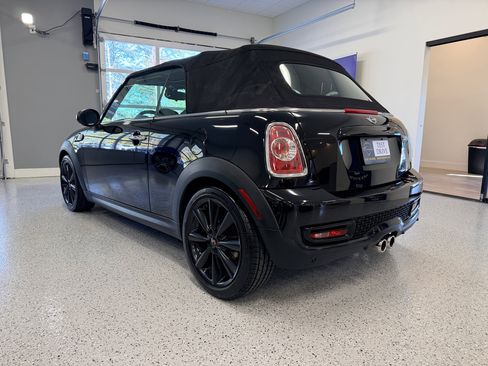 Used 2015 MINI Cooper S image 5