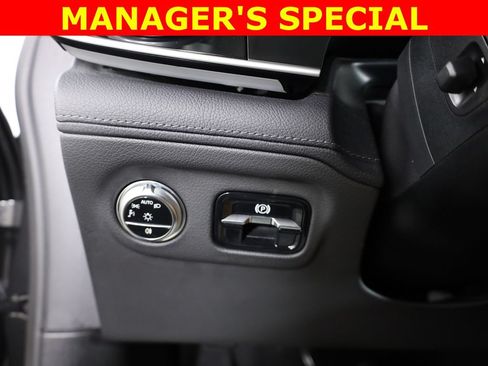 Certified 2023 Mercedes-Benz EQS 580 4MATIC Sedan image 11