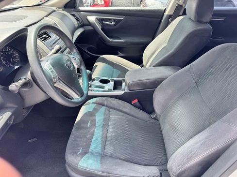 Used 2014 Nissan Altima 2.5 S FWD image 29