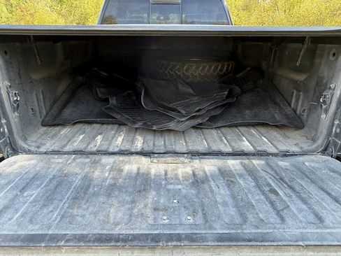 Used 2011 GMC Sierra 2500 Denali w/ Suspension Package, Off-Road image 6