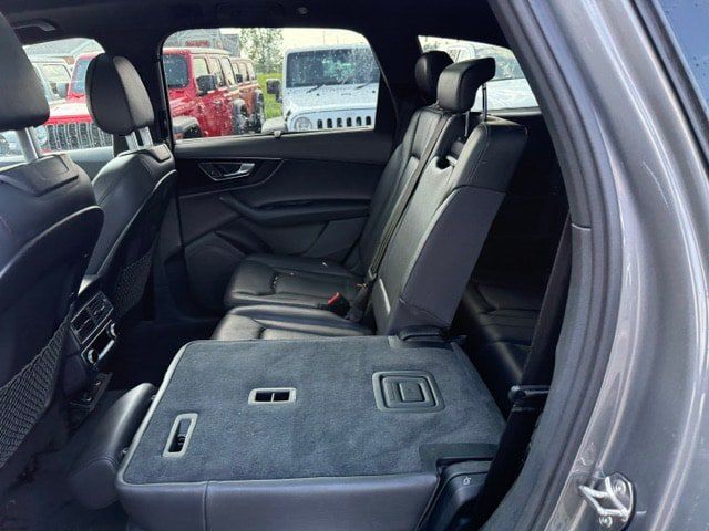 Used 2017 Audi Q7 3.0T Premium Plus AWD/4WD image 6
