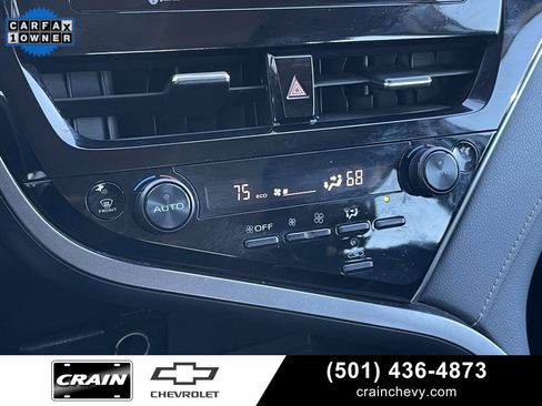 Used 2023 Toyota Camry SE image 18
