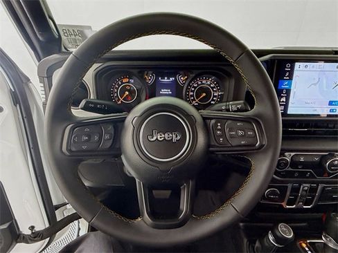 Used 2025 Jeep Wrangler Sport S image 11