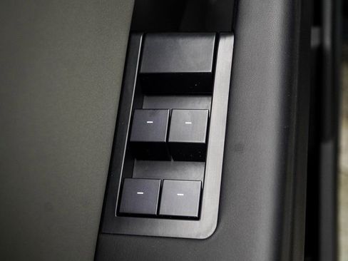 Used 2025 Tesla Cybertruck AWD Crew Cab image 39