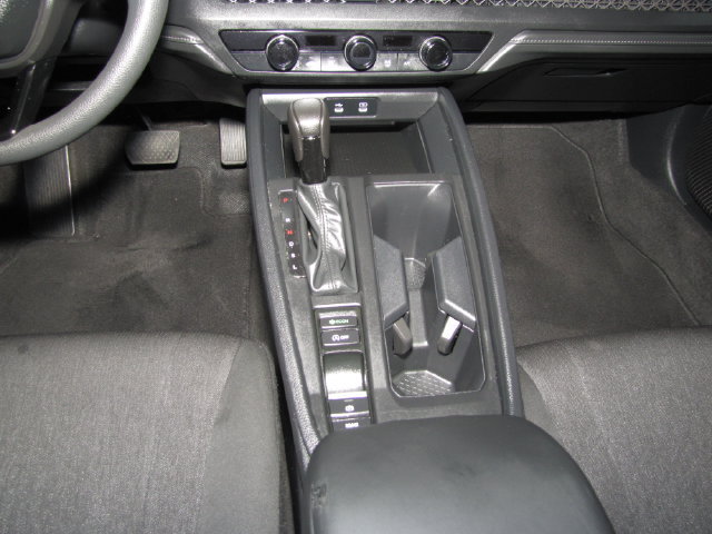 Used 2025 Honda Accord LX image 37
