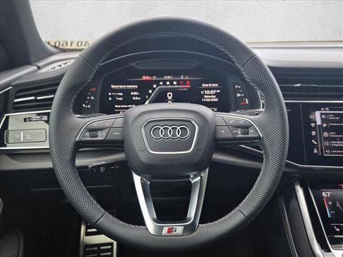 New 2026 Audi SQ8 Premium Plus image 21