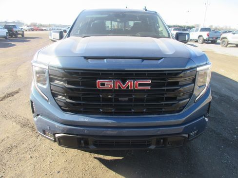 New 2026 GMC Sierra 1500 Elevation w/ Elevation Premium Package image 12