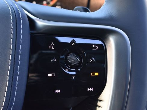 Used 2026 INFINITI QX80 4WD w/ Sport Exterior Package image 19